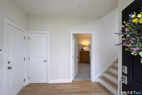 25 Brentwood Circle Danbury CT 06810