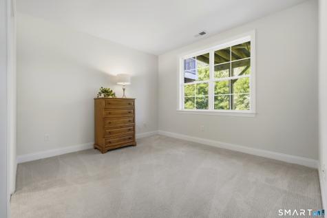 25 Brentwood Circle Danbury CT 06810