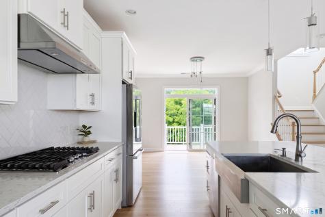 25 Brentwood Circle Danbury CT 06810