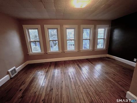 1485 Iranistan Avenue Bridgeport CT 06605