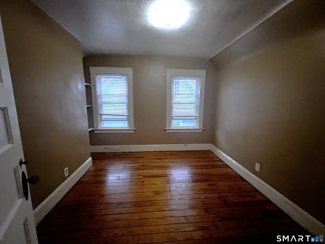 1485 Iranistan Avenue Bridgeport CT 06605