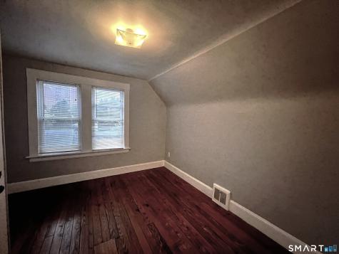 1485 Iranistan Avenue Bridgeport CT 06605