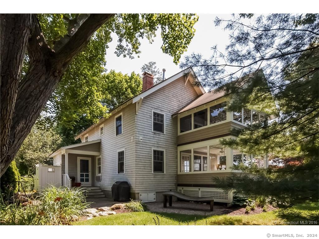 25 Dorr Street Branford CT 06405