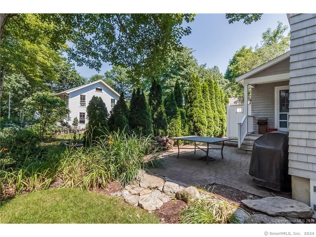 25 Dorr Street Branford CT 06405