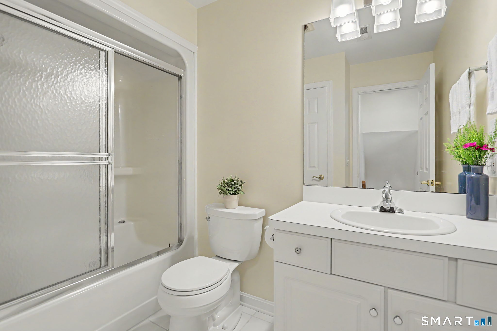 211 Hunyadi Avenue Fairfield CT 06824