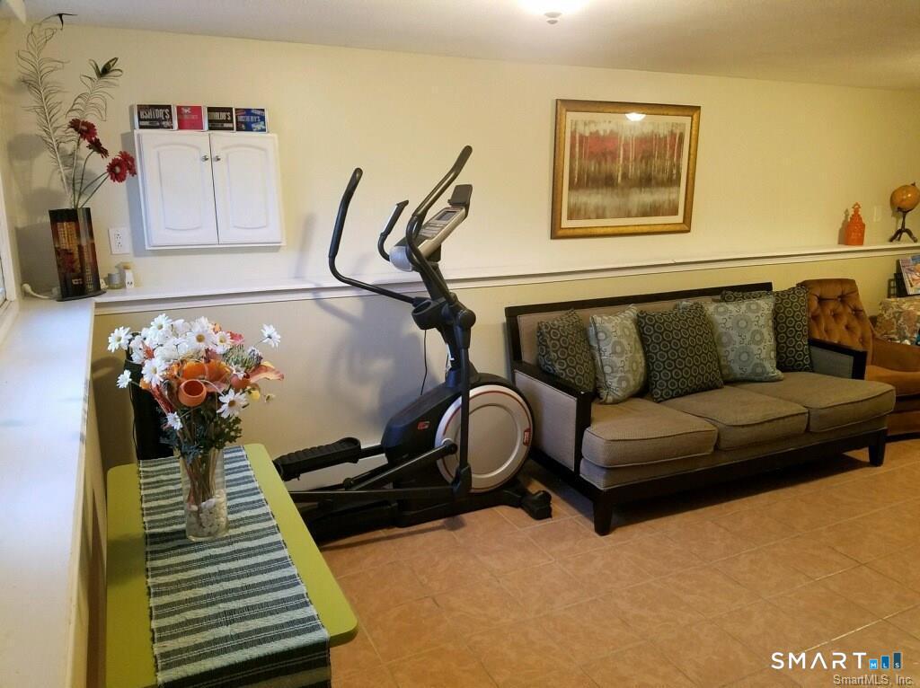 54 Berkshire Road West Hartford CT 06107