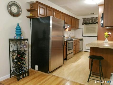 54 Berkshire Road West Hartford CT 06107