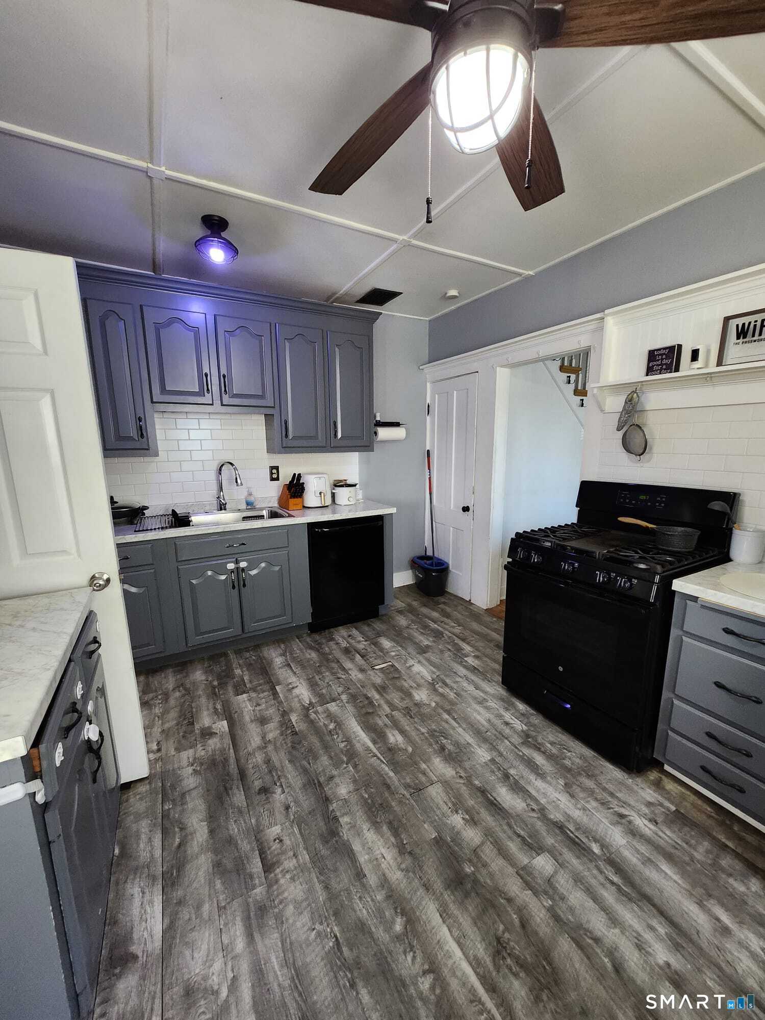 14 Union Street Manchester CT 06042