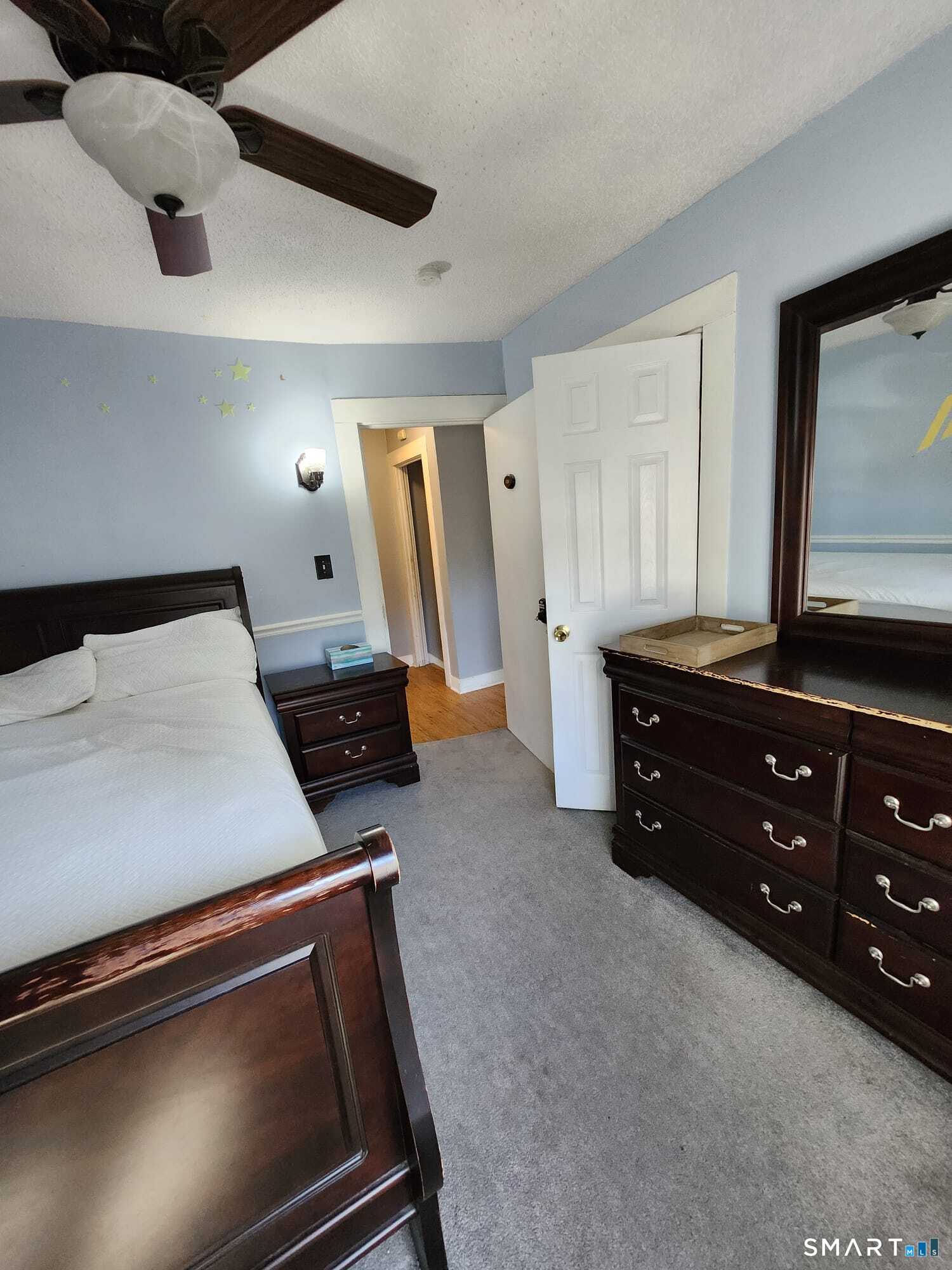 14 Union Street Manchester CT 06042
