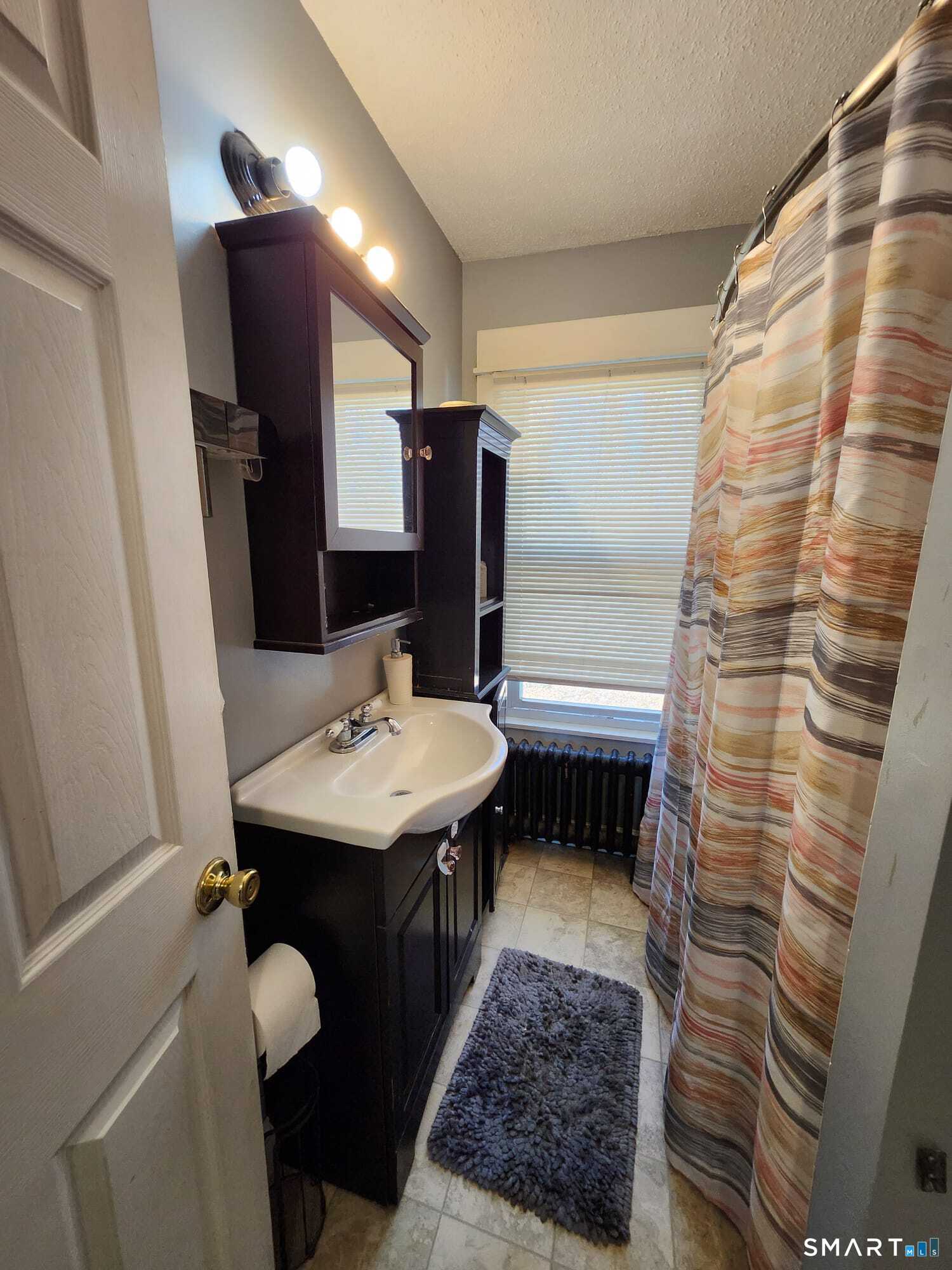 14 Union Street Manchester CT 06042