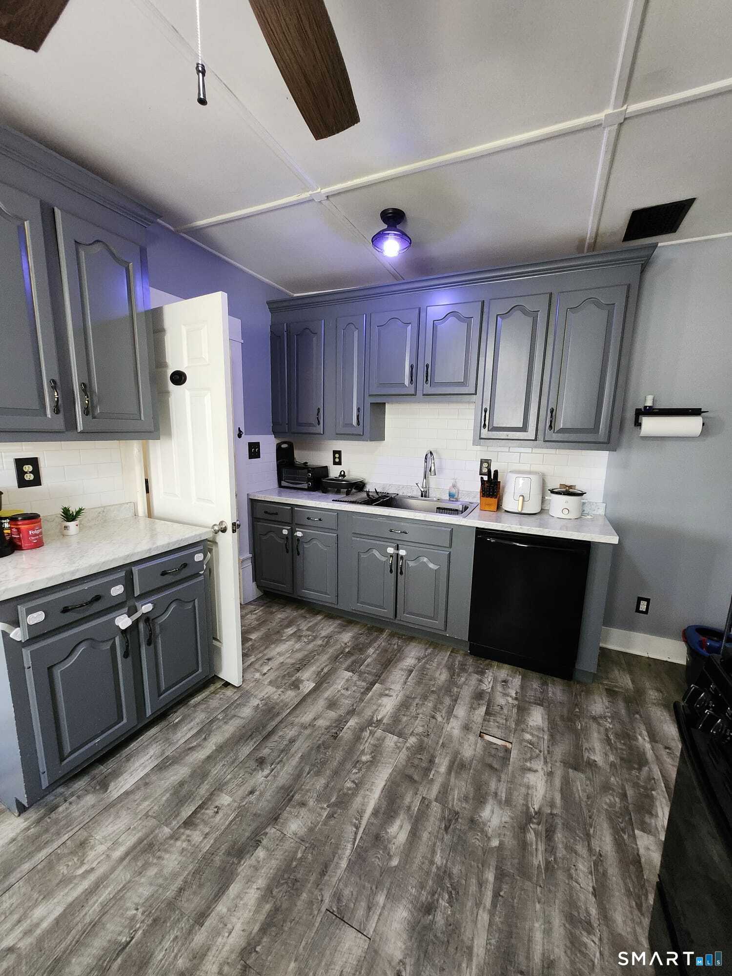 14 Union Street Manchester CT 06042