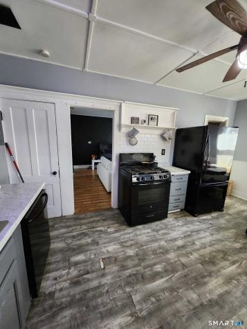 14 Union Street Manchester CT 06042