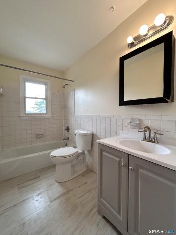 65 Donna Drive New Haven CT 06513