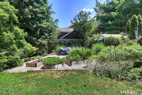 35 Wilkins Street Hamden CT 06517
