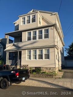 152 Carrie Street Bridgeport CT 06607