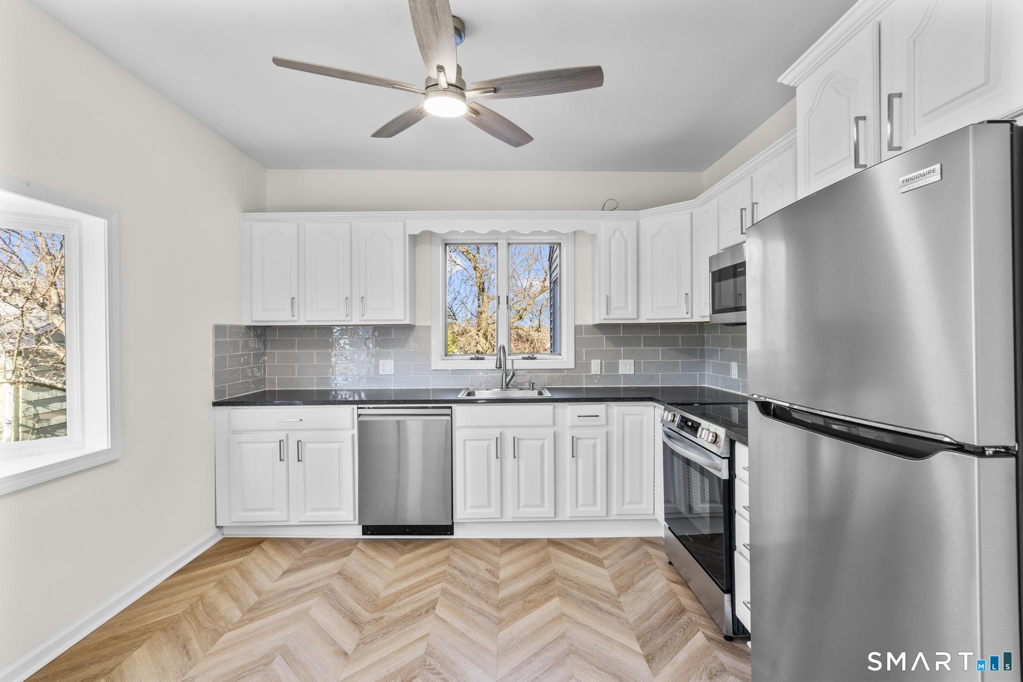 4 Bellview Road Branford CT 06405