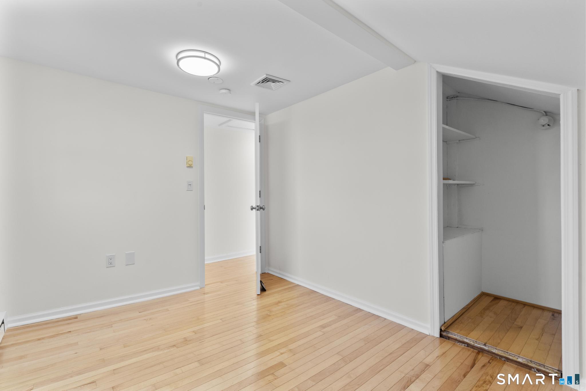 4 Bellview Road Branford CT 06405
