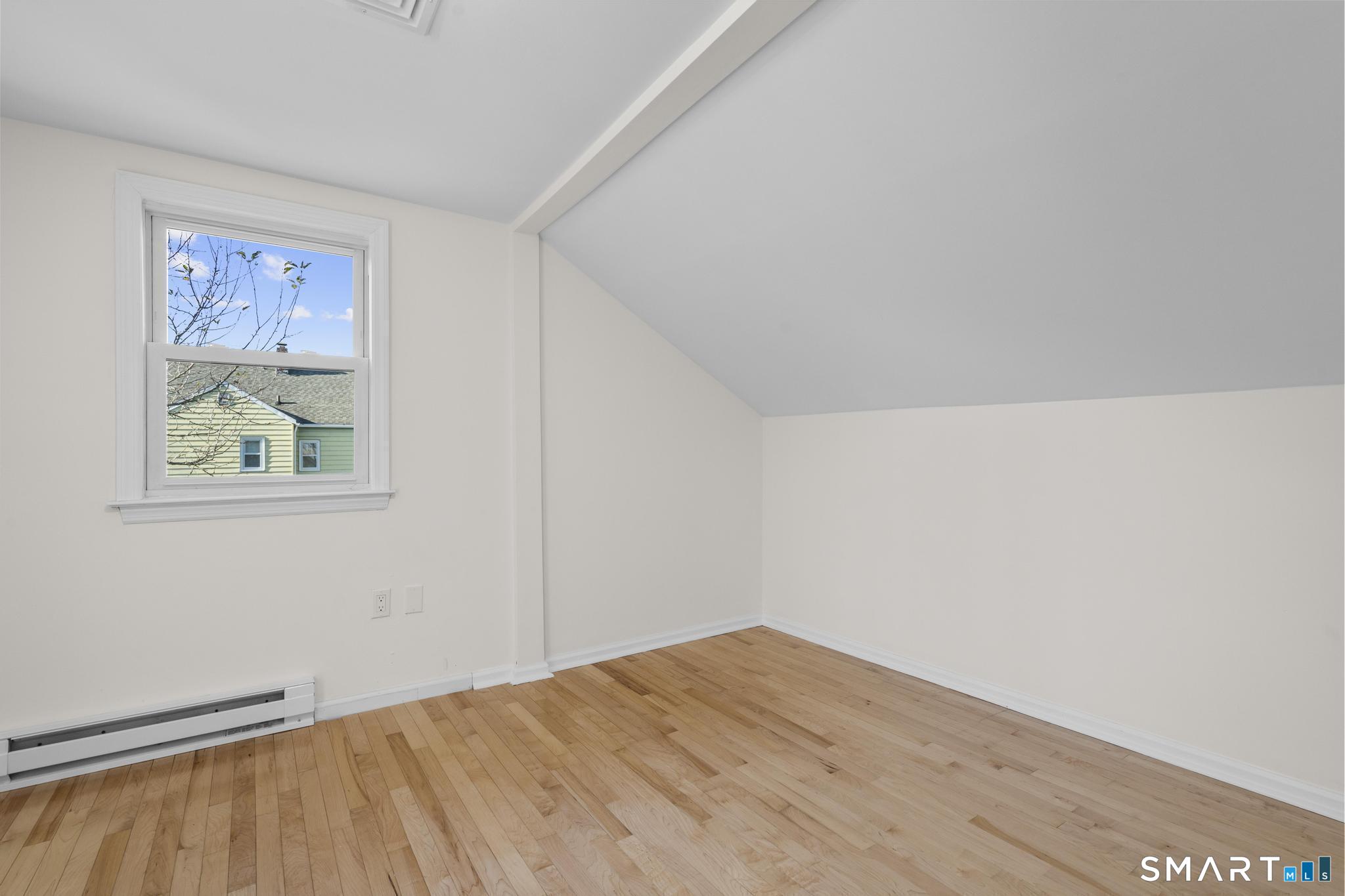 4 Bellview Road Branford CT 06405