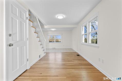 4 Bellview Road Branford CT 06405