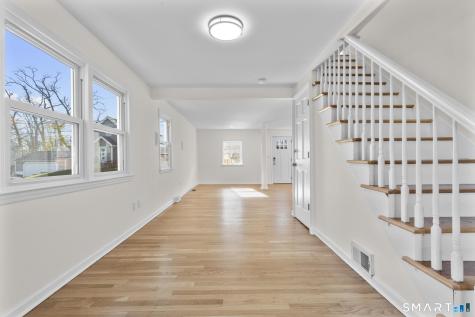 4 Bellview Road Branford CT 06405