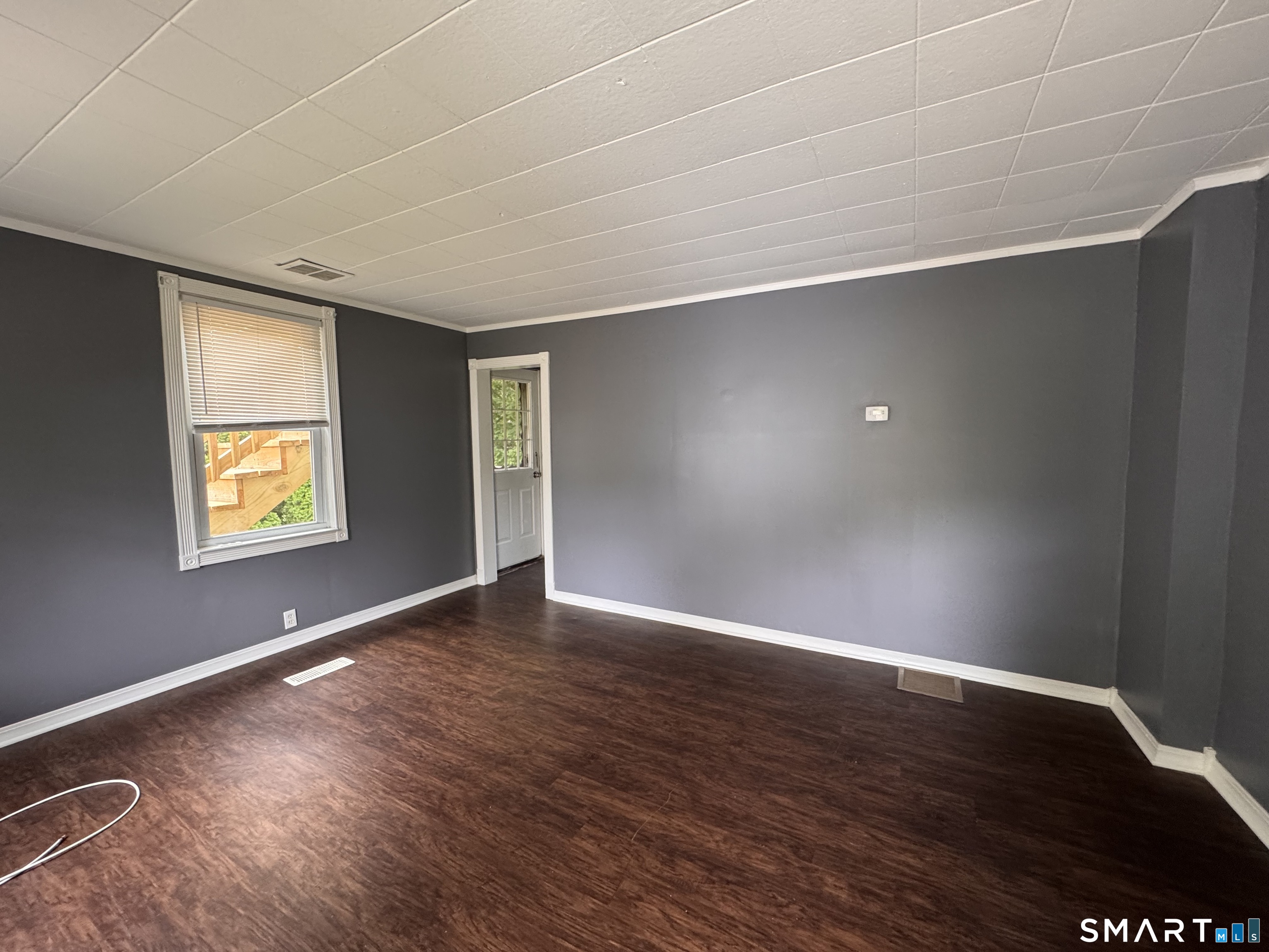 19-23 Hull Place Seymour CT 06483