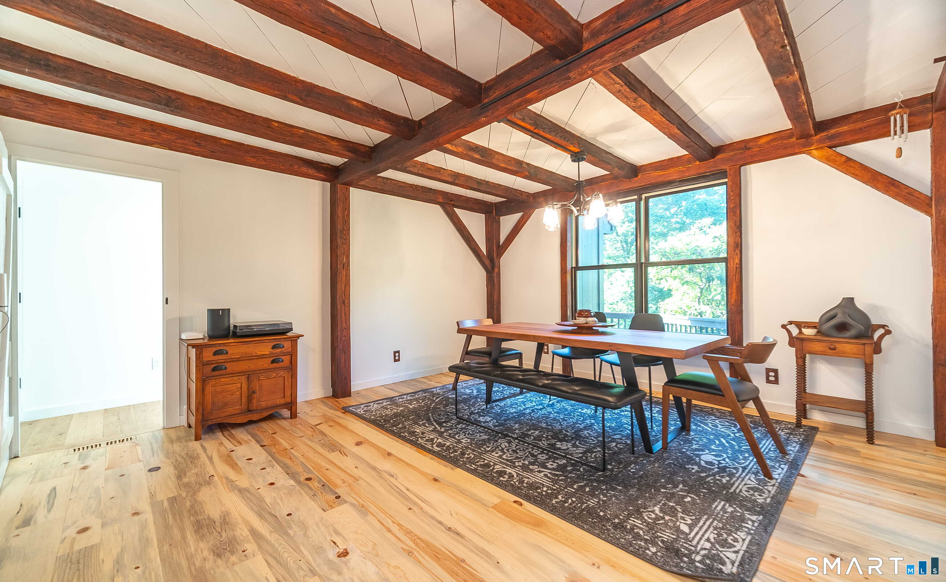 281 Peddlers Road Guilford CT 06437