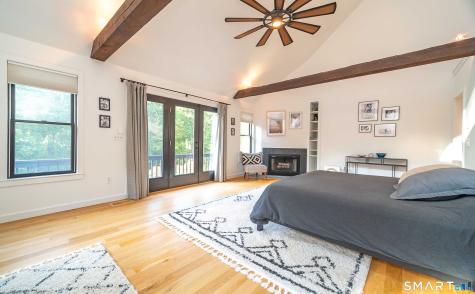 281 Peddlers Road Guilford CT 06437