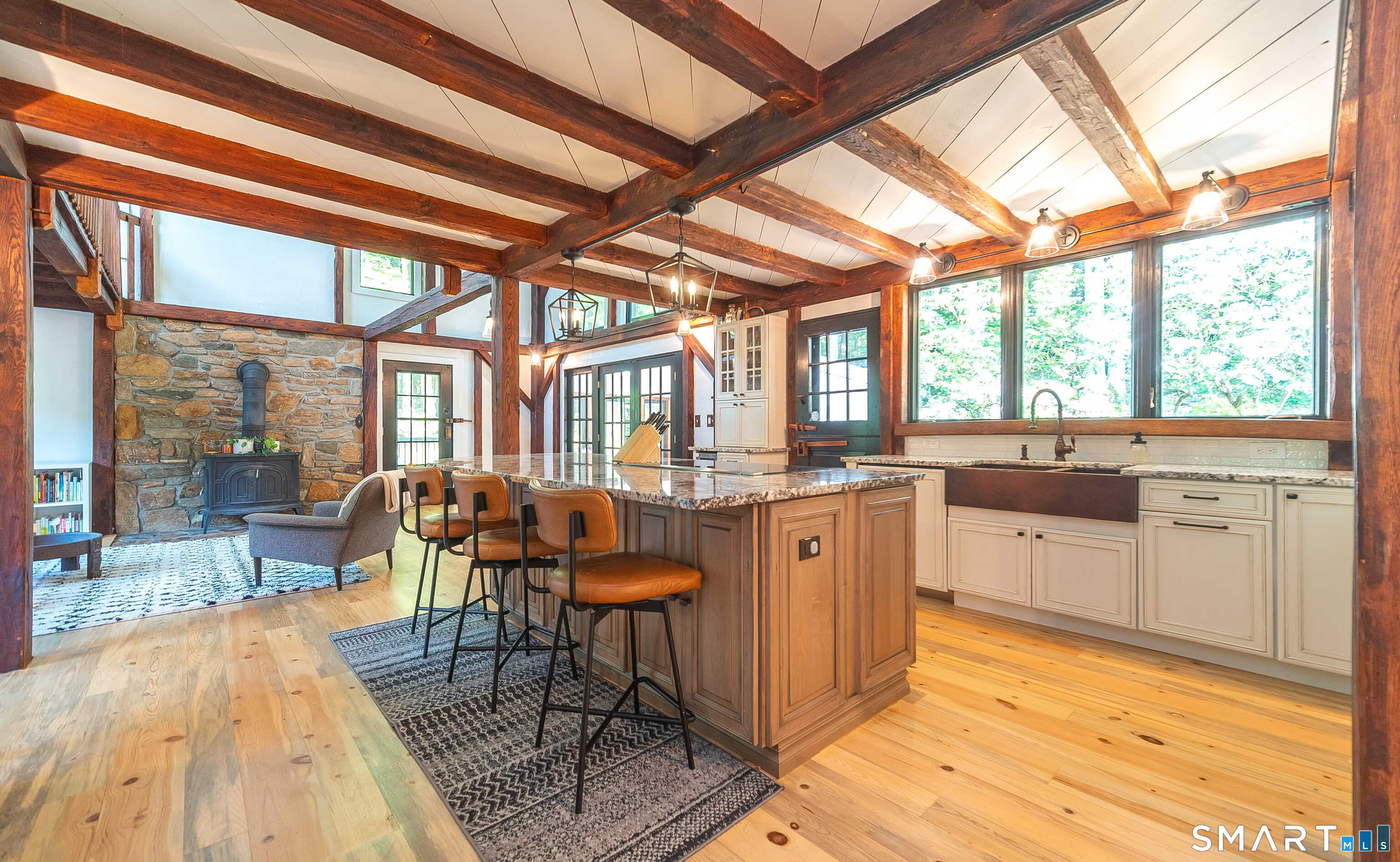 281 Peddlers Road Guilford CT 06437