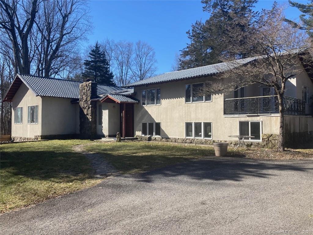 27 Campbell Drive Stamford CT 06903
