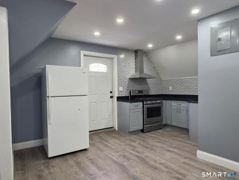 979-981 Hancock Avenue Bridgeport CT 06605