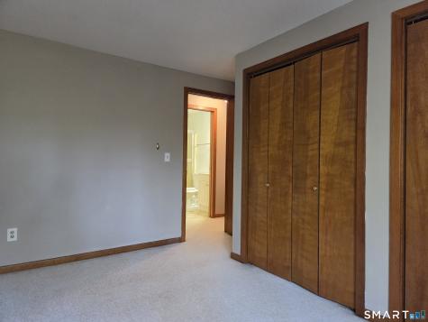 1730 Farmington Avenue Farmington CT 06085