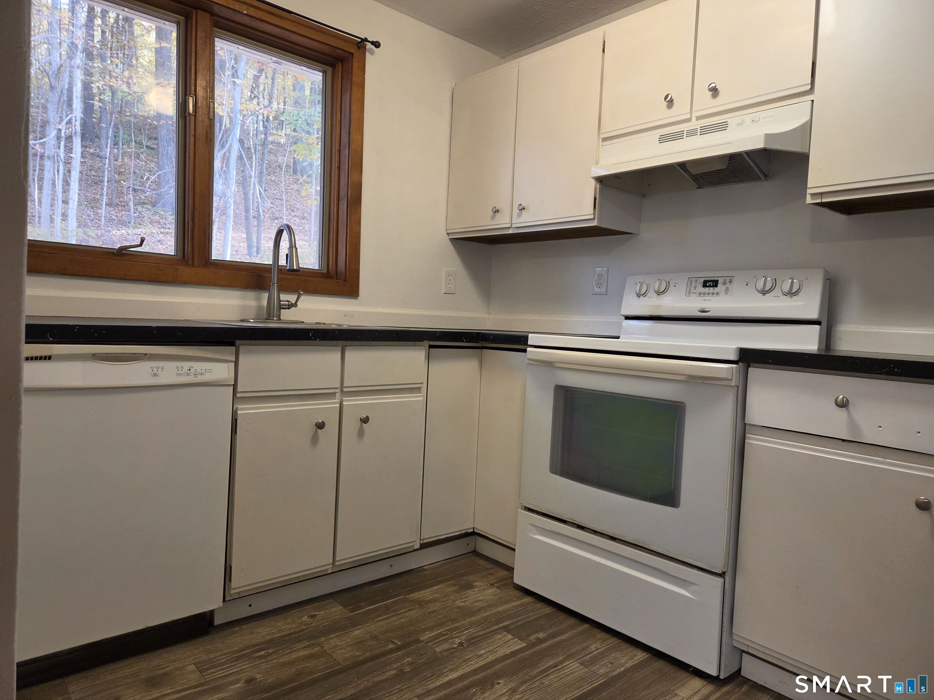 1730 Farmington Avenue Farmington CT 06085