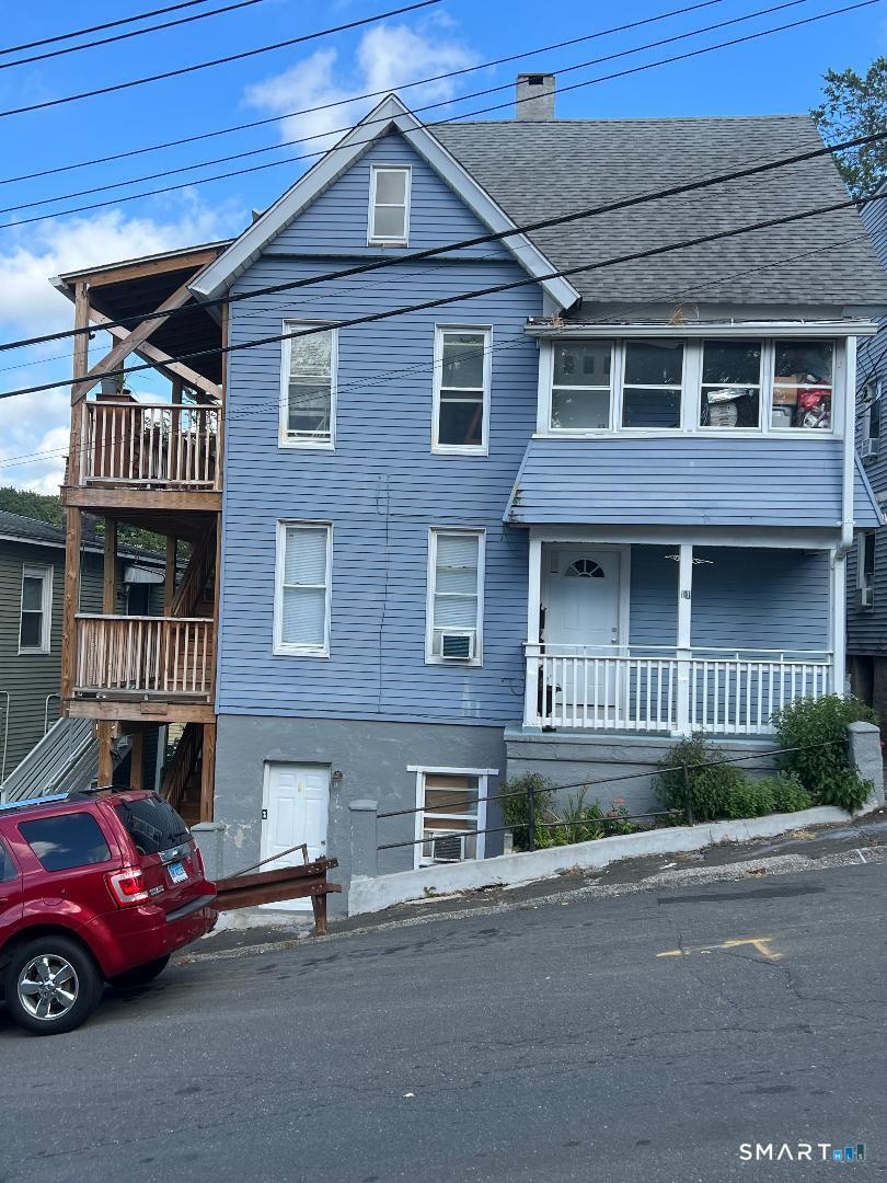 11 Seventh Street Derby CT 06418