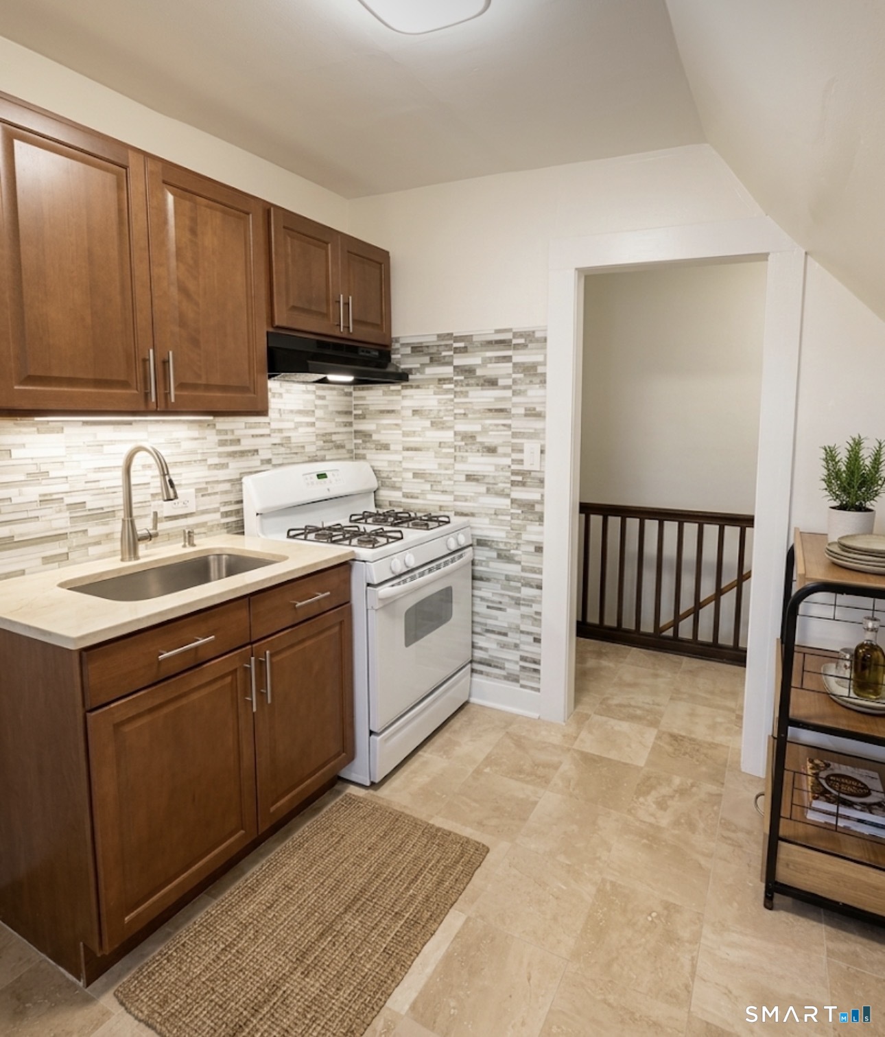 373 Myrtle Avenue Bridgeport CT 06604