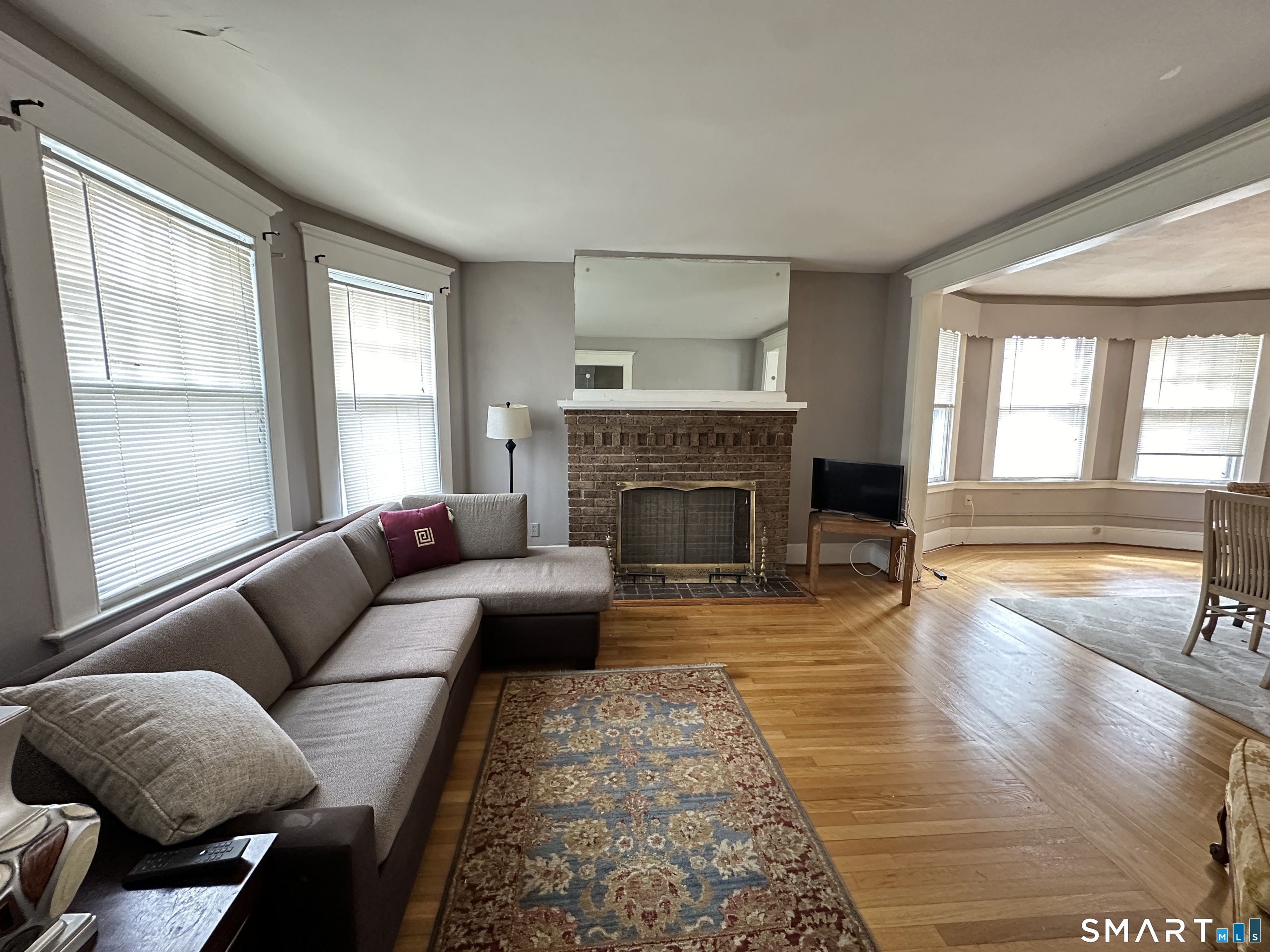 1928 Chapel Street New Haven CT 06515
