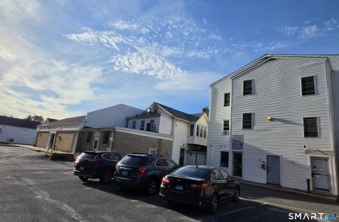 132 Greenwood Avenue Bethel CT 06801