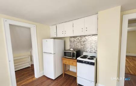 49-1/2 Silver Street Middletown CT 06457