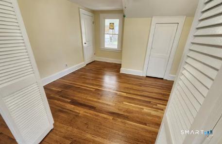 49-1/2 Silver Street Middletown CT 06457