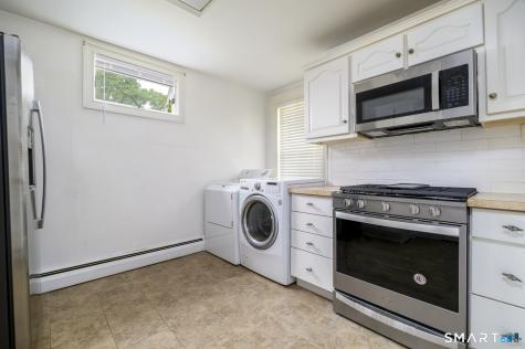 18 Elm Tree Place Stamford CT 06906