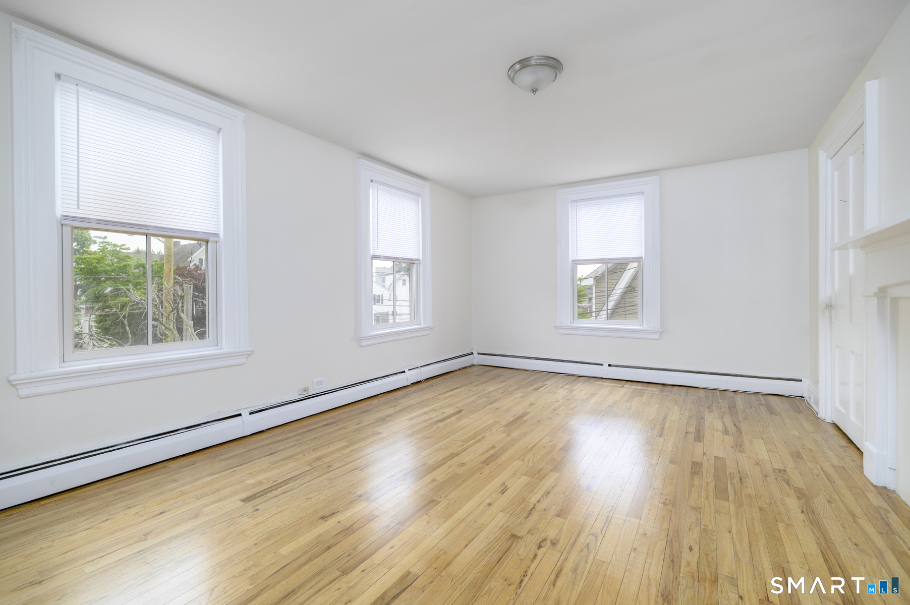 18 Elm Tree Place Stamford CT 06906