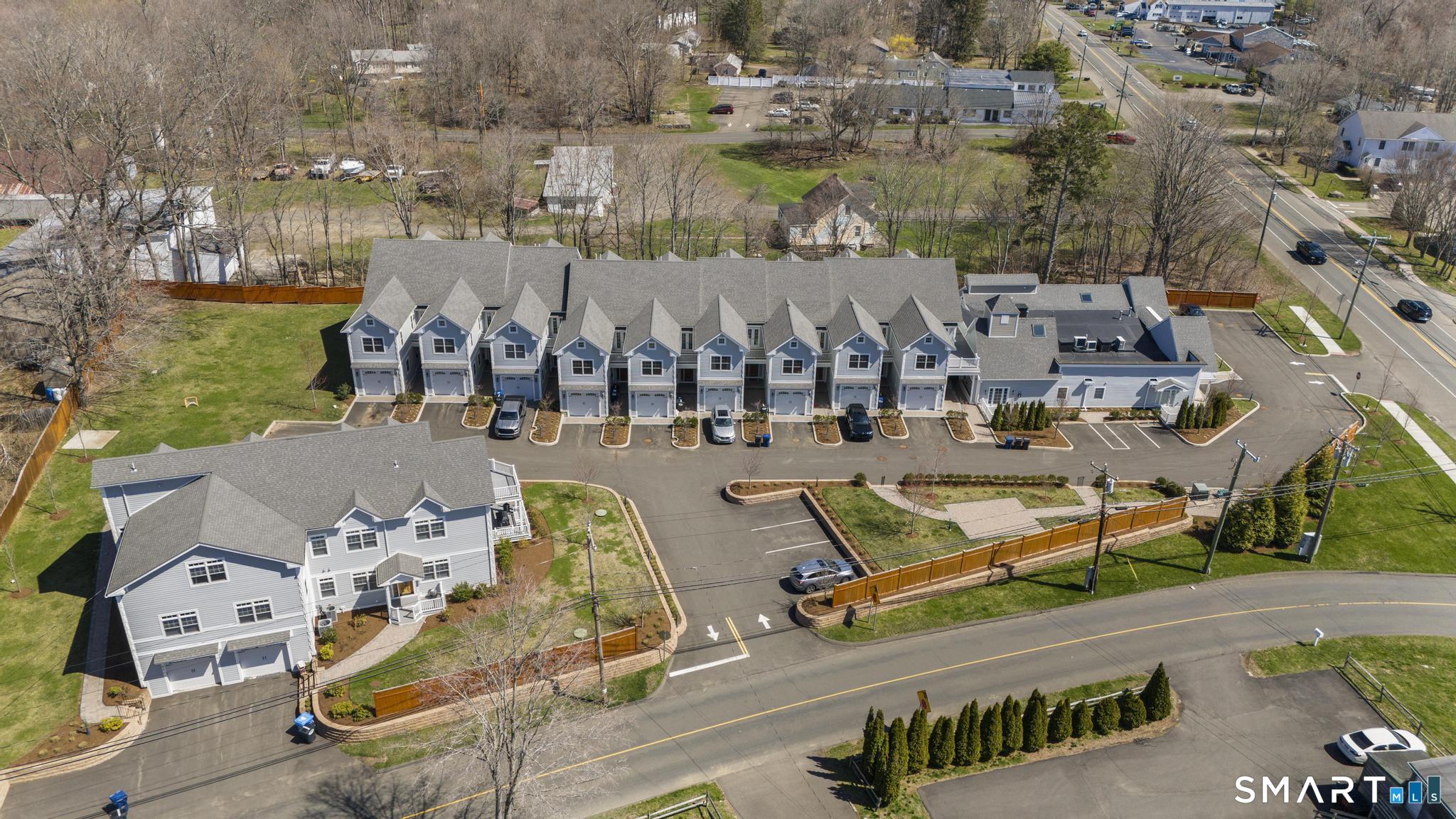 2455 Boston Post Road Guilford CT 06437