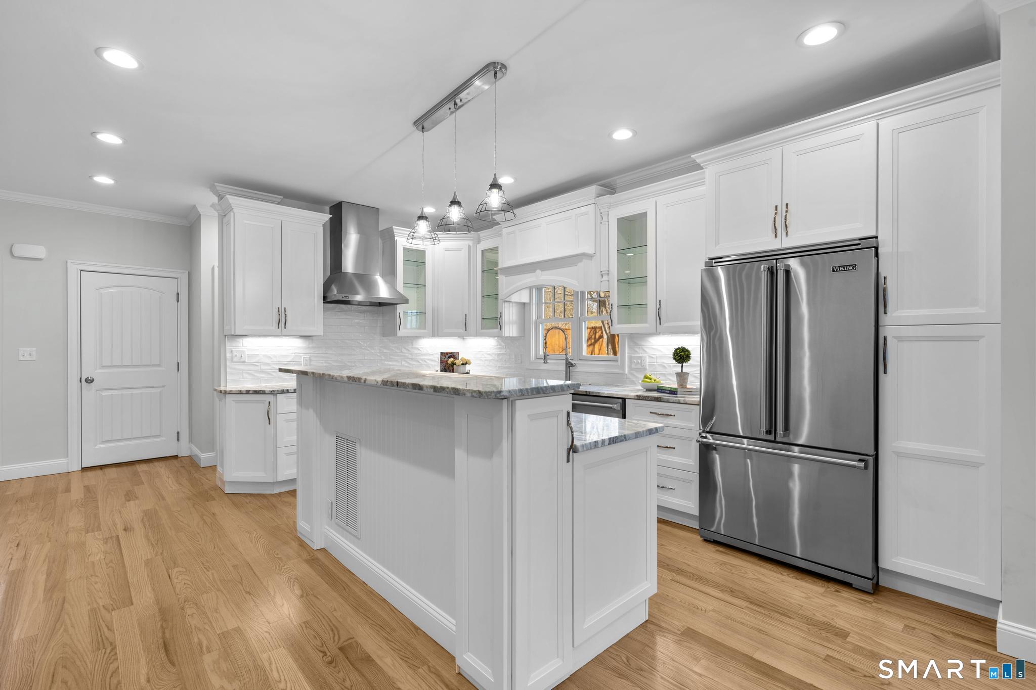 2455 Boston Post Road Guilford CT 06437