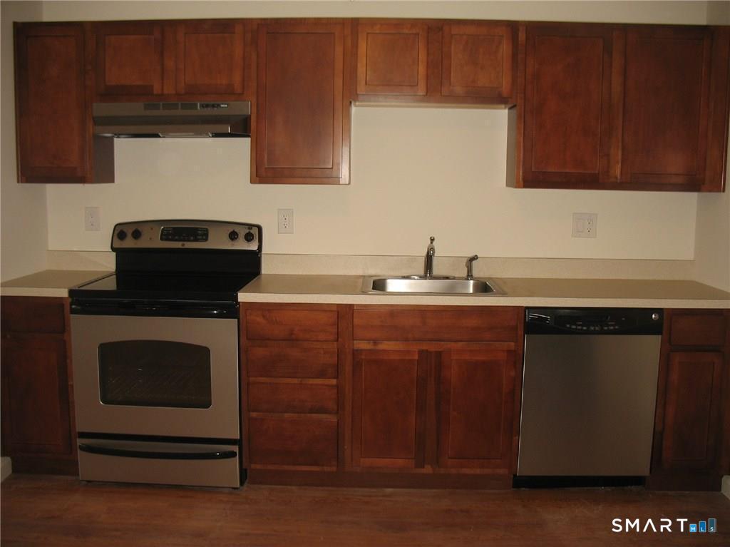 7 New Street Danbury CT 06810