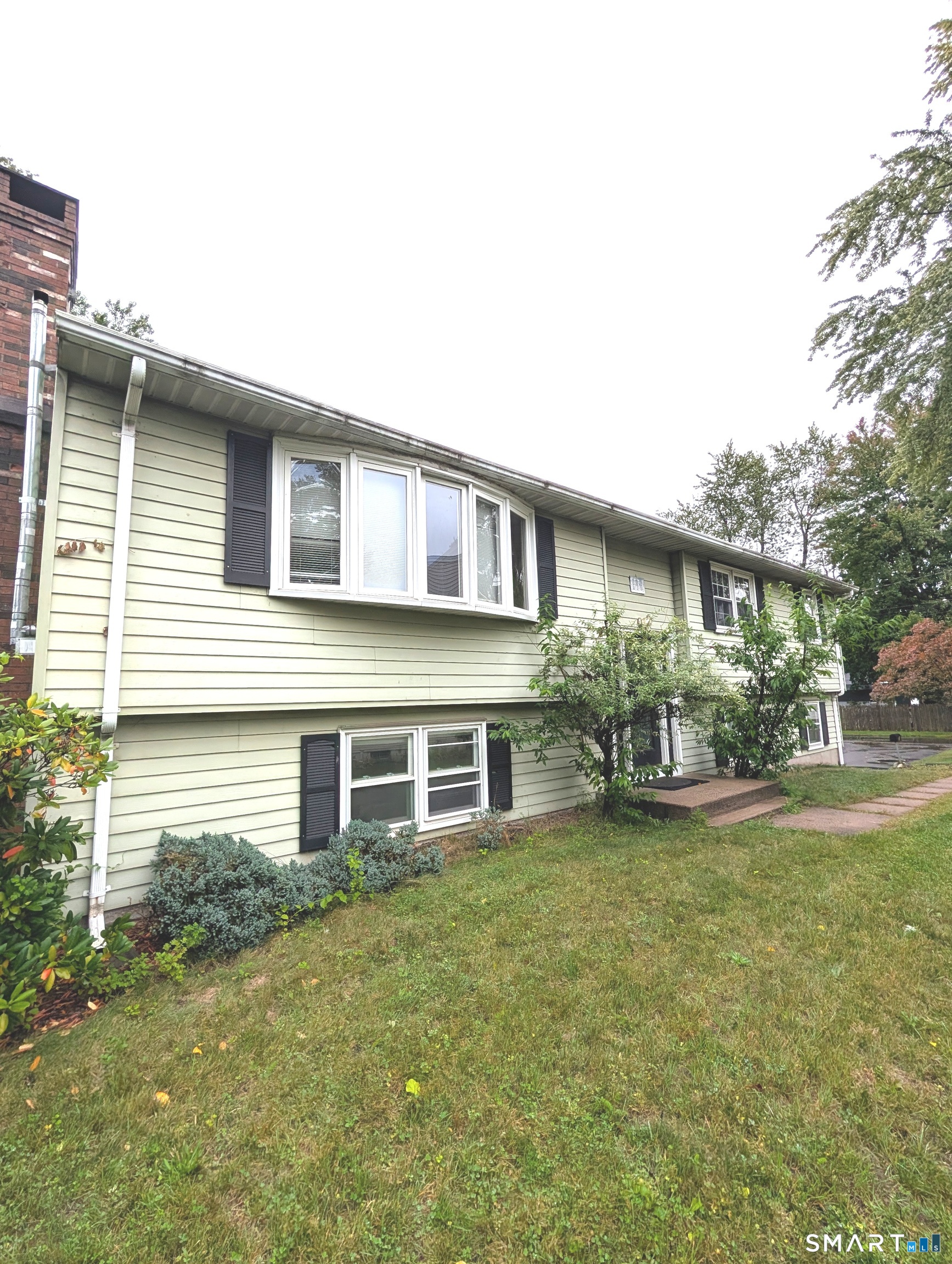 12 Dewey Avenue Windsor Locks CT 06096