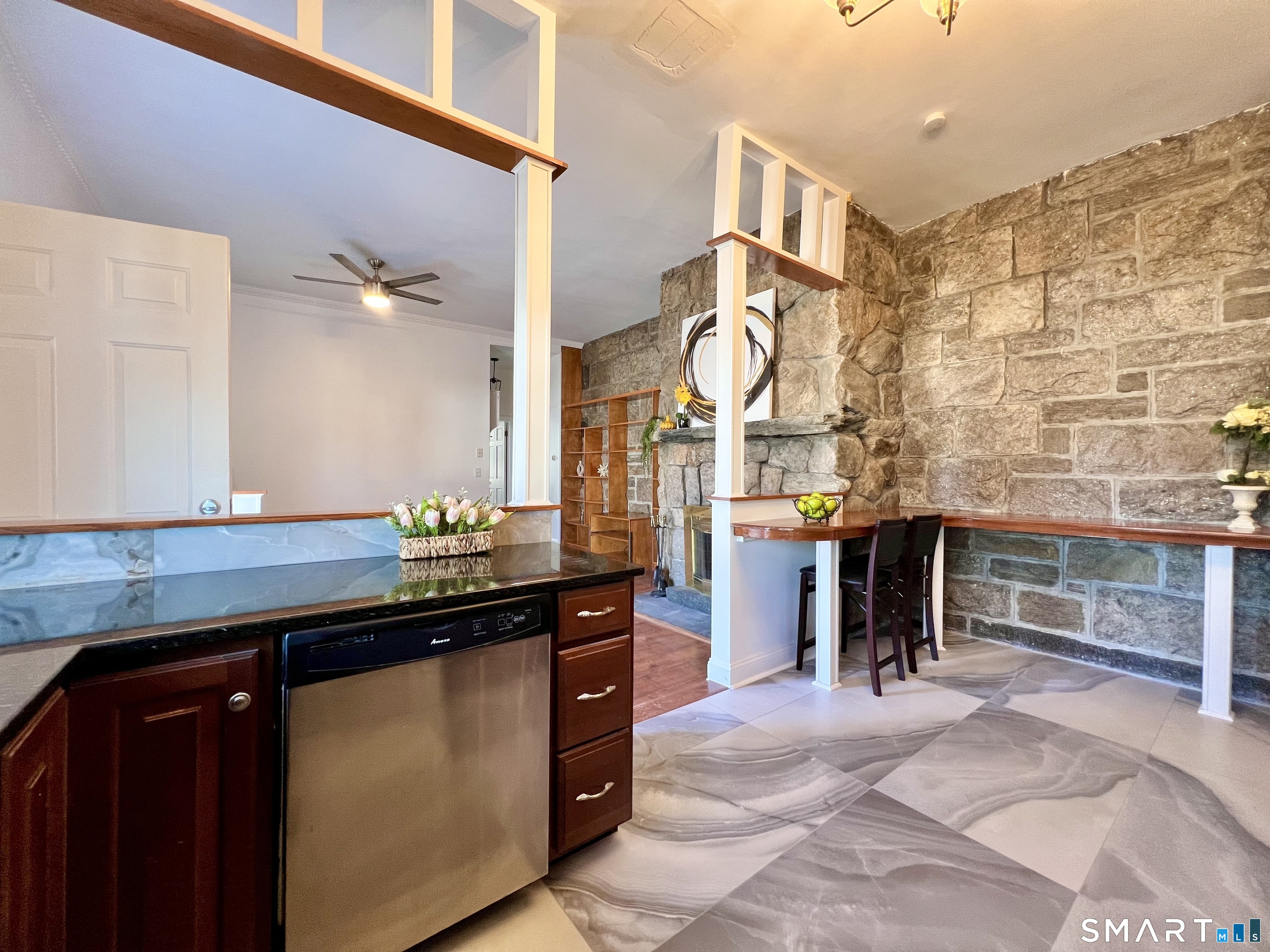 5 Hundley Court Stamford CT 06902