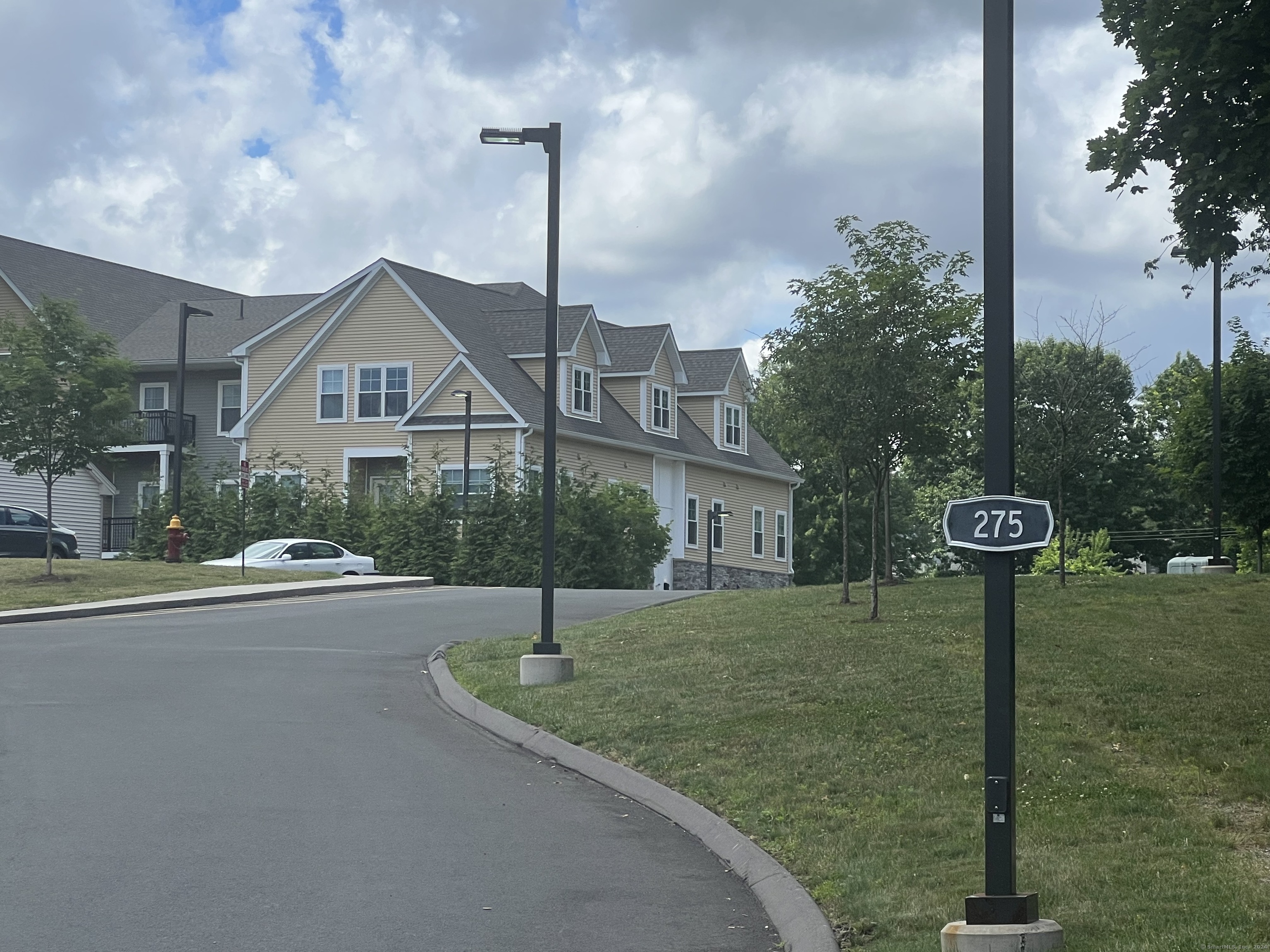 275 Ridge Road Wethersfield CT 06109