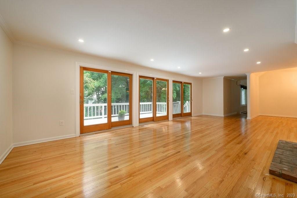 10 Sutton Place Cheshire CT 06410