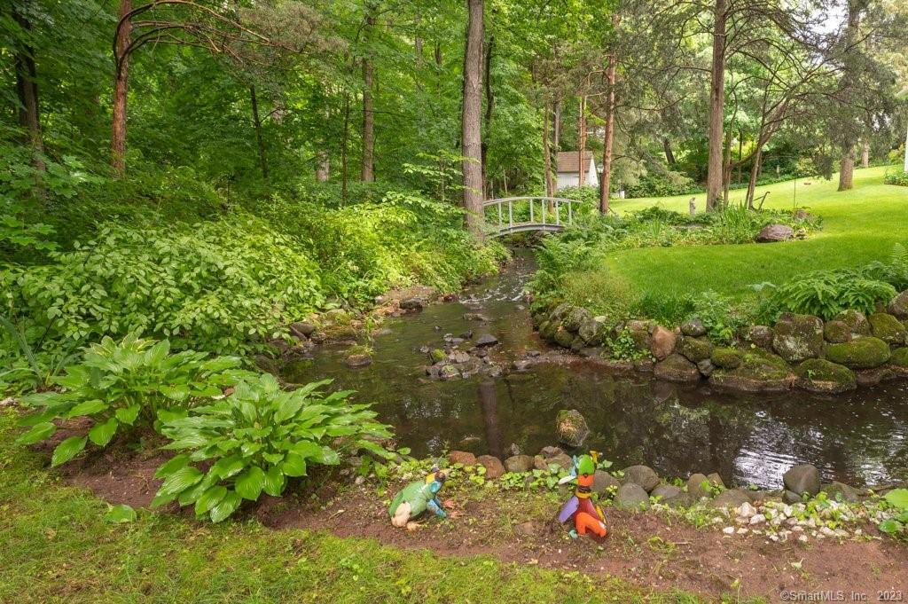 10 Sutton Place Cheshire CT 06410