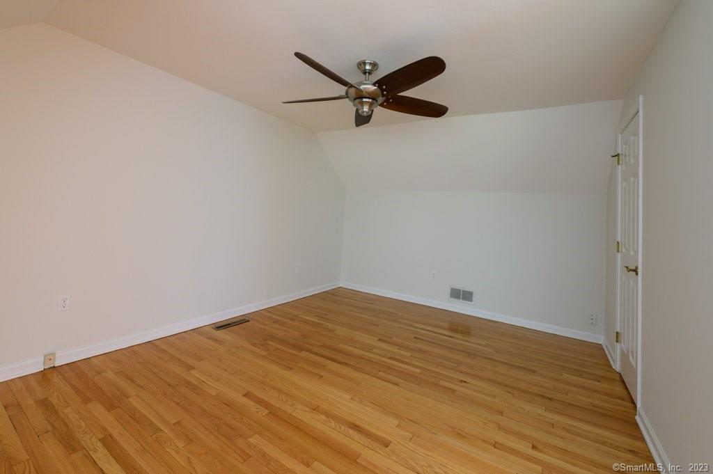 10 Sutton Place Cheshire CT 06410