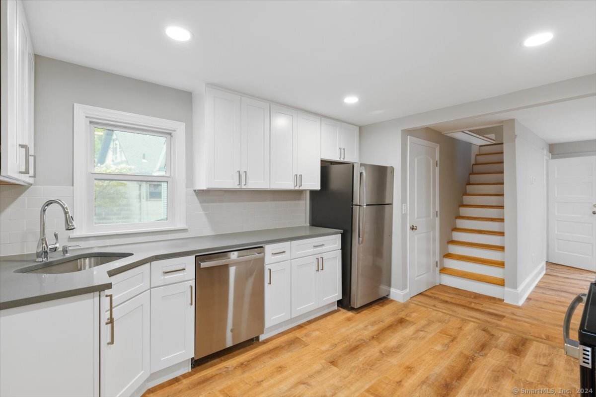 816 Pacific Street Stamford CT 06902